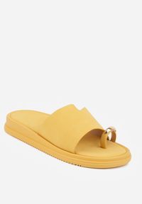 Renee - Żółte Klapki Japonki Ozdobione Aplikacją na Palcu Noevianna. Okazja: na spacer, na co dzień. Kolor: żółty. Materiał: jeans. Wzór: aplikacja. Sezon: wiosna, lato. Styl: casual #5