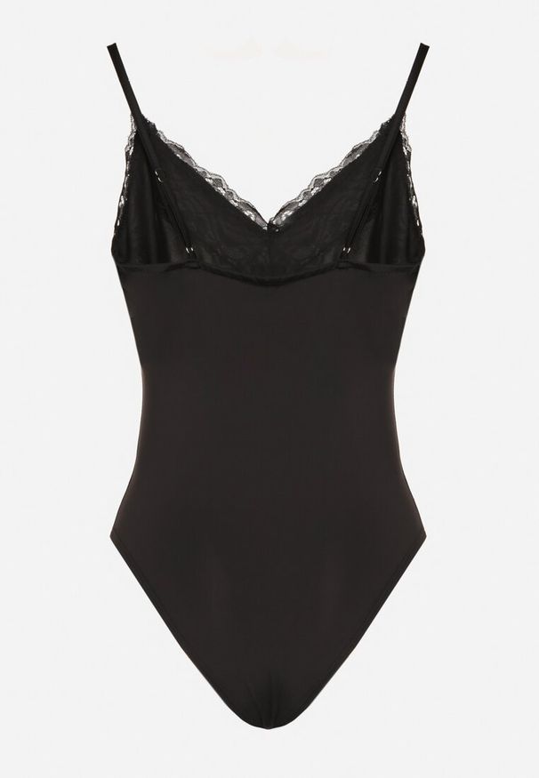 Born2be - Czarne Body z Ozdobną Koronką Amosela. Kolor: czarny. Materiał: koronka. Wzór: koronka. Styl: elegancki