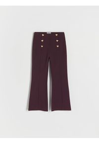 Reserved - Spodnie z ozdobnymi guzikami - bordowy. Kolor: czerwony. Materiał: dzianina #1