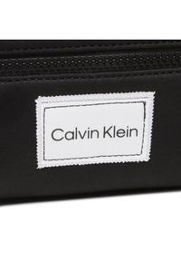 Calvin Klein Saszetka Lightweight Connv Xbody/Waistbag K50K510237 Czarny. Kolor: czarny. Materiał: materiał