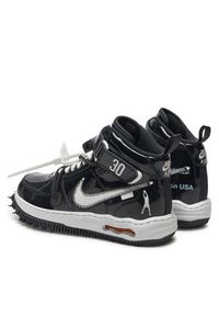 Nike Sneakersy OMIA256G23MAT0011001 Czarny. Kolor: czarny. Materiał: lakier, skóra #4