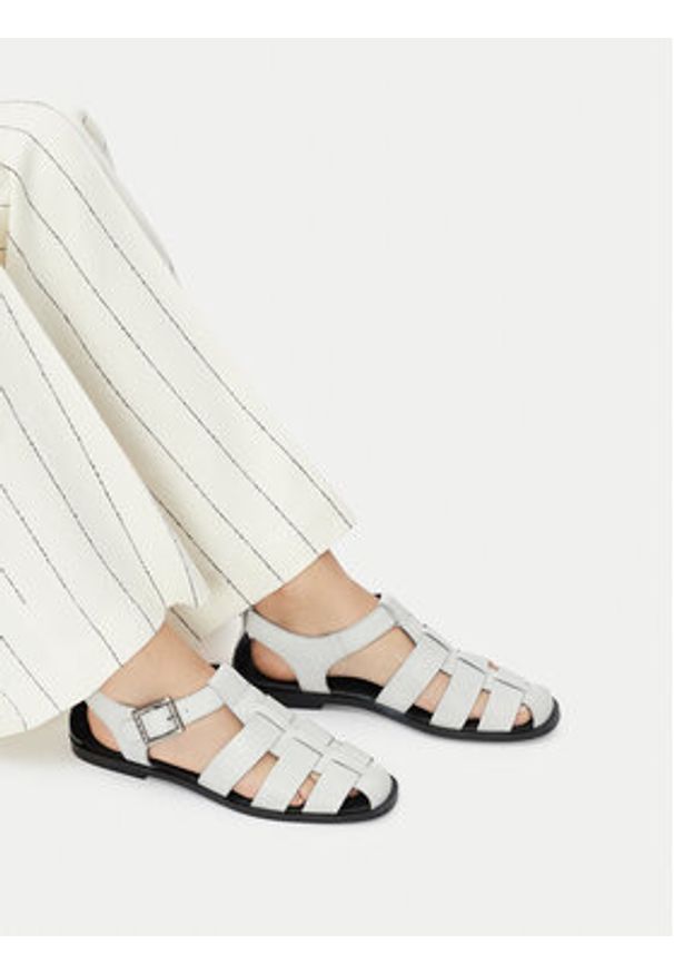 Beverly Hills Polo Club Sandały WI32-SL-64702-01 Biały. Kolor: biały. Materiał: skóra