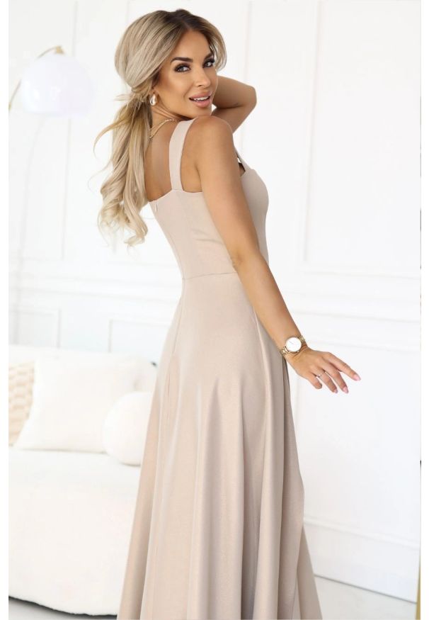 Numoco - Długa suknia wieczorowa rozkloszowana szampańska z błyskiem. Okazja: na ślub cywilny, na imprezę, na wesele, na studniówkę. Styl: wizytowy. Długość: maxi