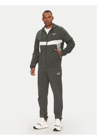 EA7 Emporio Armani Dres 7M000283 AF12660 U8109 Granatowy Regular Fit. Kolor: niebieski. Materiał: bawełna