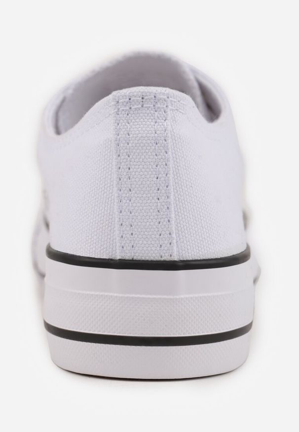 Renee - Biało-Czarne Trampki Vices na Platformie z Niską Cholewką Tiloria. Okazja: na co dzień, na spacer. Wysokość cholewki: przed kostkę. Kolor: biały. Szerokość cholewki: normalna. Obcas: na platformie. Styl: casual