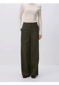 Reserved - Spodnie z szeroką nogawką - zielony. Kolor: zielony. Materiał: tkanina, wiskoza