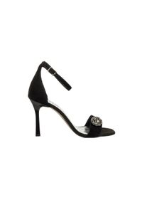 Sandały Bayla-159 5040 003-P Czarny Welur 159197, Skóra naturalna - 36. Nosek buta: otwarty. Zapięcie: pasek. Kolor: czarny. Materiał: zamsz. Wzór: motyw z bajki, aplikacja. Obcas: na obcasie. Wysokość obcasa: średni #1