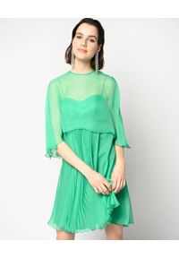 Pinko - PINKO - Zielona sukienka Biancaneve 1. Kolor: zielony. Materiał: szyfon. Długość rękawa: na ramiączkach. Sezon: wiosna. Typ sukienki: plisowane, rozkloszowane. Długość: mini #6
