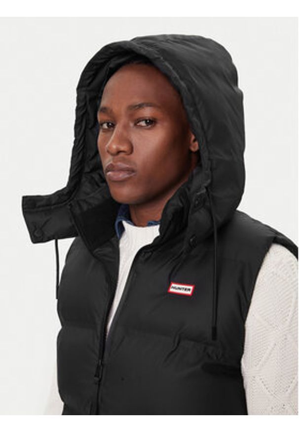 Hunter Kamizelka Alistar HARM0022252 Czarny Regular Fit. Kolor: czarny. Materiał: syntetyk