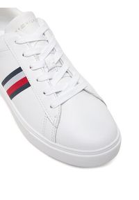 TOMMY HILFIGER - Tommy Hilfiger Sneakersy Essential Court Sneaker FW0FW08321 Biały. Kolor: biały. Materiał: skóra #3