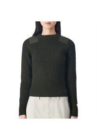 Bluza Champion Crewneck Sweater 117495-GS508 - zielona. Okazja: na co dzień. Typ kołnierza: bez kaptura. Kolor: zielony. Materiał: akryl, materiał, poliester, nylon. Długość rękawa: długi rękaw. Długość: długie. Wzór: aplikacja. Styl: klasyczny, casual