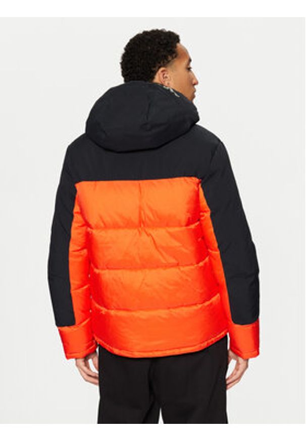 Champion Kurtka zimowa 220345 Pomarańczowy Regular Fit. Kolor: pomarańczowy. Materiał: syntetyk. Sezon: zima