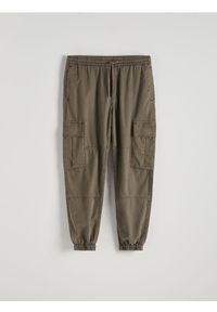 Reserved - Spodnie jogger cargo - ciemnozielony. Kolor: zielony. Materiał: bawełna #1