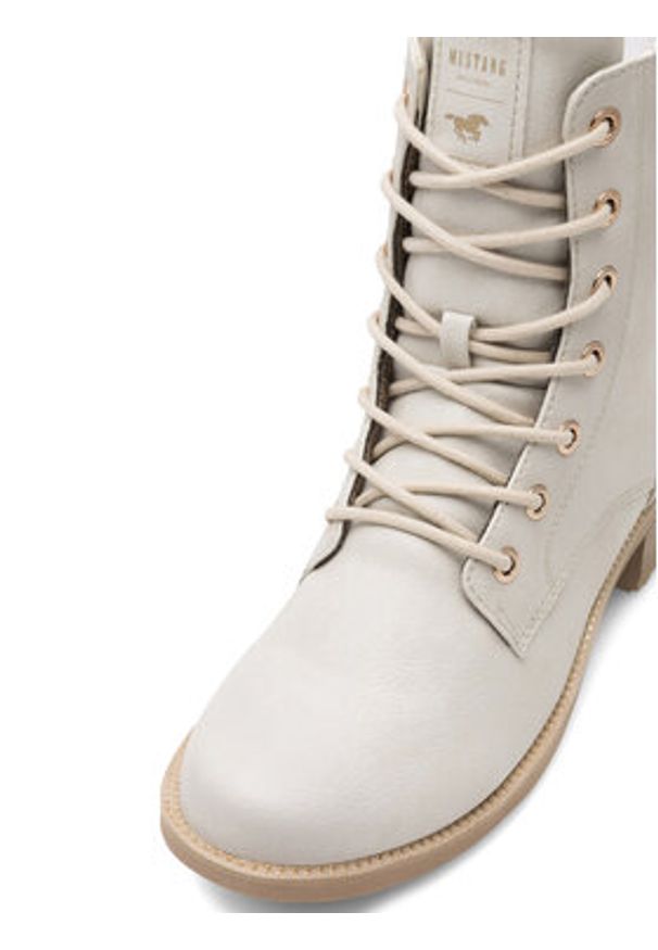 Mustang Trzewiki 1402-502 Biały. Kolor: biały. Materiał: skóra