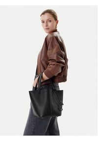 Elisabetta Franchi Torebka BS-93A-52E2-V390 Czarny. Kolor: czarny. Materiał: skórzane