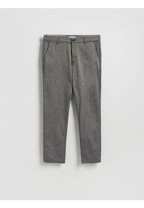 Reserved - Spodnie chino slim fit - szary. Kolor: szary. Materiał: tkanina, bawełna