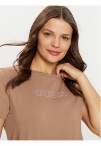 Guess T-Shirt V3BI11 J1314 Brązowy Regular Fit. Kolor: brązowy. Materiał: bawełna