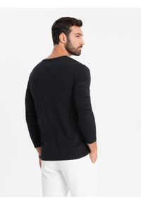 Ombre Clothing - Longsleeve męski V-neck SLIM FIT z elastanem i printem – czarny V1 OM-LSBC-0123 - XXL. Okazja: na co dzień. Typ kołnierza: dekolt w serek. Kolor: czarny. Materiał: elastan. Długość rękawa: długi rękaw. Wzór: nadruk. Styl: klasyczny, casual #5