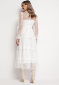 Born2be - Biała Rozkloszowana Sukienka Maxi z Koronką Jorissa. Kolor: biały. Materiał: koronka. Wzór: koronka. Długość: maxi #6