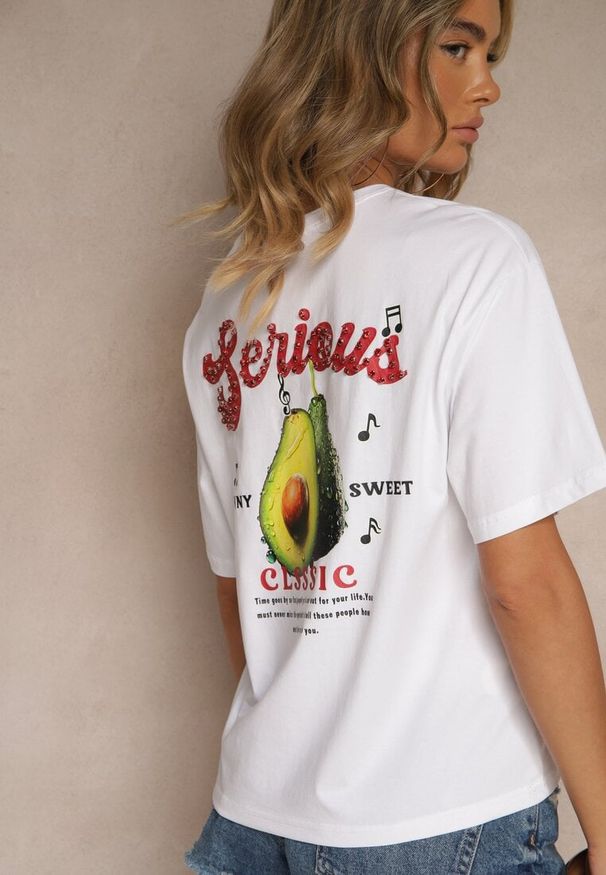 Renee - Biały T-shirt z Bawełną ze Wzorem Awokado Tilannia. Okazja: na co dzień. Kolor: biały. Materiał: bawełna. Styl: casual