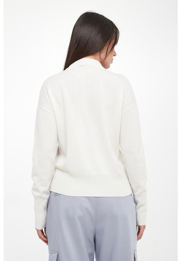 Sweter damski wełniany PESERICO. Materiał: wełna