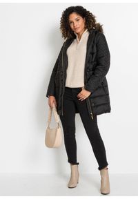 bonprix - Sweter ze stójką w ażurowy wzór. Typ kołnierza: kołnierzyk stójkowy. Kolor: beżowy. Wzór: ażurowy #3