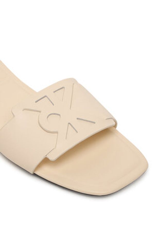 Calvin Klein Klapki Square Flat Sandal Emblem HW0HW03128 Écru. Materiał: skóra