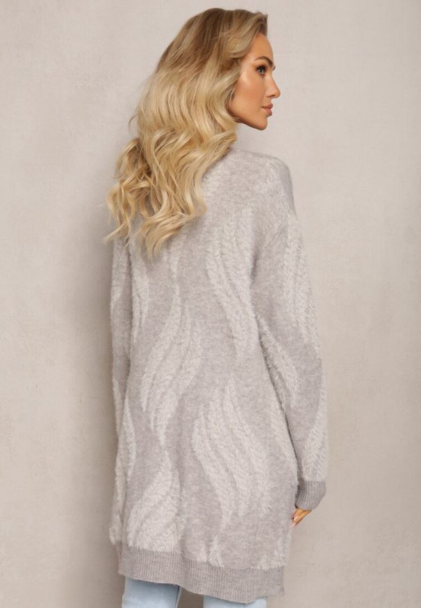 Renee - Szary Luźny Kardigan Niezapinany z Dłuższym Włosiem Karsta. Kolekcja: plus size. Kolor: szary. Materiał: dzianina. Długość: długie