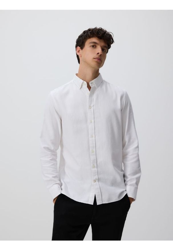 Reserved - Bawełniana koszula slim fit - biały. Kolor: biały. Materiał: bawełna