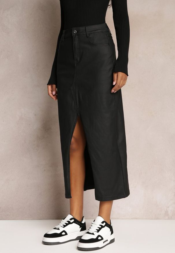 Renee - Czarna Midi Spódnica High Waist z Guzikiem i Kieszeniami oraz Suwakiem Navitta. Stan: podwyższony. Kolor: czarny. Materiał: materiał. Wzór: gładki, jednolity