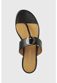 Emporio Armani japonki skórzane damskie kolor czarny na płaskim obcasie X3Q078 XF636 00002. Kolor: czarny. Materiał: skóra. Wzór: gładki. Obcas: na obcasie. Wysokość obcasa: niski #5
