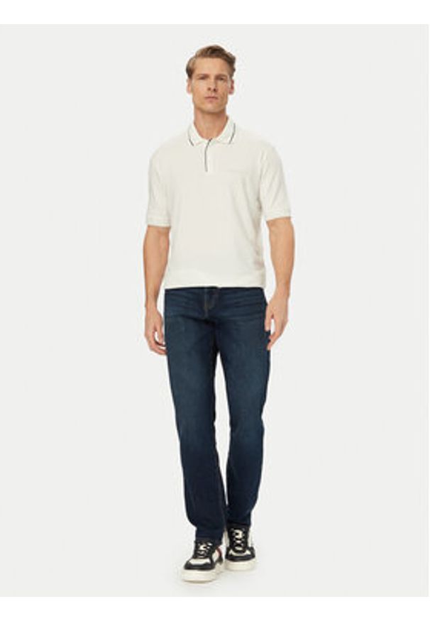 Armani Exchange Polo XM001557 AF10363 U0009 Biały Regular Fit. Typ kołnierza: polo. Kolor: biały. Materiał: bawełna