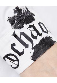 CHAOS BY MARTA BOLIGLOVA - Biała koszula z bawełny z kontrastowym nadrukiem. Kolor: biały. Materiał: bawełna. Wzór: nadruk. Styl: klasyczny, sportowy