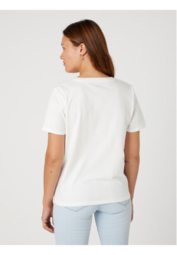 Wrangler T-Shirt W7N4D3W03 112332123 Biały Regular Fit. Kolor: biały. Materiał: bawełna