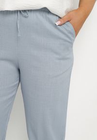 Born2be - Niebieskie Spodnie z Lnem i Elastyczną Gumką w Pasie Nativena. Okazja: na co dzień. Kolekcja: plus size. Kolor: niebieski. Materiał: len. Styl: casual #3