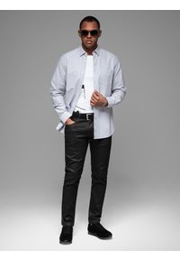 Ombre Clothing - Elegancka męska koszula oxford z haftem i kieszonką – błękitna V1 - Rozmiar: M. Okazja: do pracy. Kolor: niebieski. Materiał: tkanina, bawełna. Wzór: haft. Styl: elegancki