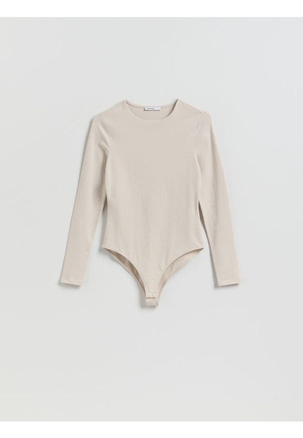 Reserved - Gładkie body - beżowy. Kolor: beżowy. Materiał: dzianina, bawełna. Wzór: gładki