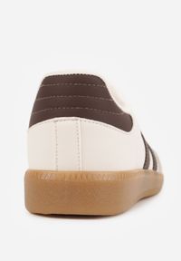 Born2be - Beżowo-Brązowe Sneakersy VICES w Stylu Kultowych Tenisówek Azilina. Okazja: na co dzień. Kolor: beżowy. Materiał: jeans. Wzór: gładki #8