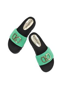 Zielone Klapki Karino Modne Skórzane Buty. Kolor: zielony. Materiał: skóra. Sezon: lato. Styl: elegancki, wakacyjny #6
