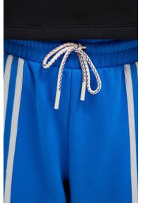 adidas Originals spodnie dresowe bawełniane kolor niebieski z aplikacją. Stan: podwyższony. Kolor: niebieski. Materiał: bawełna, dresówka. Wzór: aplikacja #5