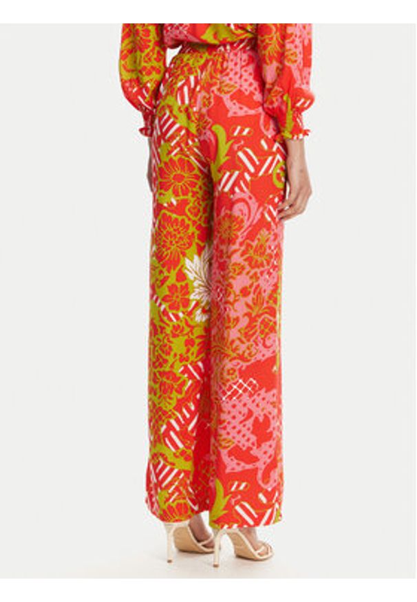 Gaudi Spodnie materiałowe 511BD25026 Pomarańczowy Relaxed Fit. Kolor: pomarańczowy. Materiał: wiskoza