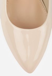 Born2be - Beżowe Klasyczne Lakierowane Czółenka na Szpilce Naoise. Kolor: beżowy. Materiał: lakier. Obcas: na szpilce. Styl: klasyczny #2