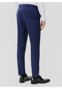 Pako Lorente - PAKO LORENTE – Granatowe spodnie garniturowe w niebieską kratkę. Kolor: niebieski. Materiał: poliester, wełna, lycra. Wzór: kratka #6