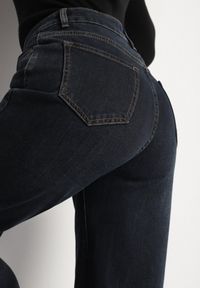 Born2be - Granatowe Szerokie Jeansy z Dodatkiem Wiskozy z Wysokim Stanem Zenoa. Okazja: na co dzień. Stan: podwyższony. Kolor: niebieski. Styl: klasyczny, casual #2