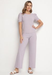 Born2be - Jasnofioletowe Prążkowane Spodnie Szerokie z Gumką w Pasie Drasia. Kolor: fioletowy. Materiał: prążkowany #7