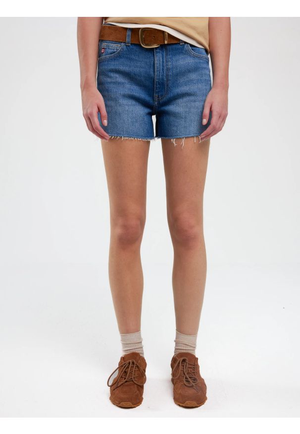 Big-Star - Szorty damskie jeansowe z kolekcji Authentic niebieskie Authentic Girl 369. Okazja: na co dzień. Stan: podwyższony. Kolor: niebieski. Materiał: jeans. Sezon: lato. Styl: wakacyjny, casual