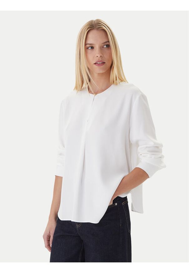 TOMMY HILFIGER - Tommy Hilfiger Bluzka WW0WW47339 Biały Relaxed Fit. Kolor: biały. Materiał: wiskoza