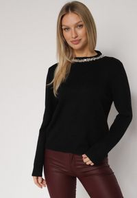 Born2be - Czarny Sweter z Dodatkiem Kaszmiru Ozdobiony Cekinami i Cyrkoniami Vetimona. Okazja: na co dzień. Kolor: czarny. Materiał: kaszmir. Wzór: aplikacja. Styl: klasyczny, casual, elegancki #1
