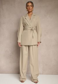 Renee - Beżowe Spodnie Garniturowe High Waist Annavia. Okazja: na spotkanie biznesowe. Stan: podwyższony. Kolor: beżowy. Styl: biznesowy, elegancki #4