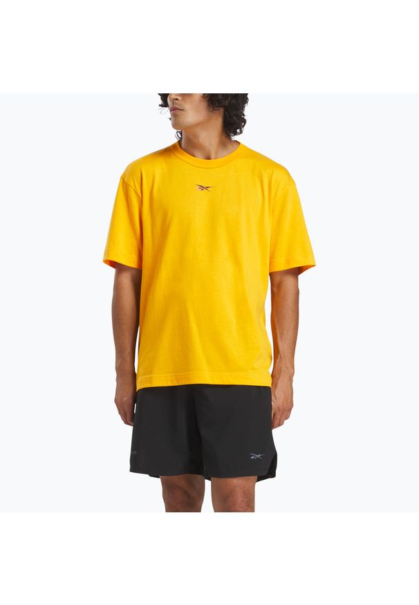 Reebok Fitness - Koszulka Reebok Atlethe Hype Tee. Kolor: żółty. Sport: fitness